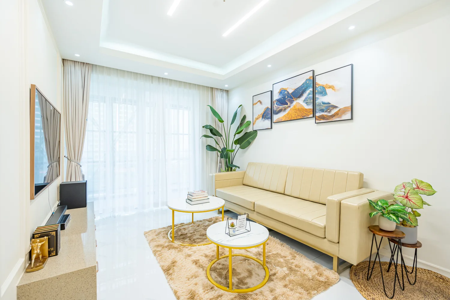 Diamond Bay Garden 2C interior
